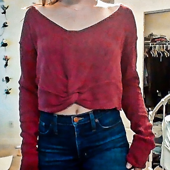 Free People Lightweight Sweater with Slight Crop - Picture 3 of 3